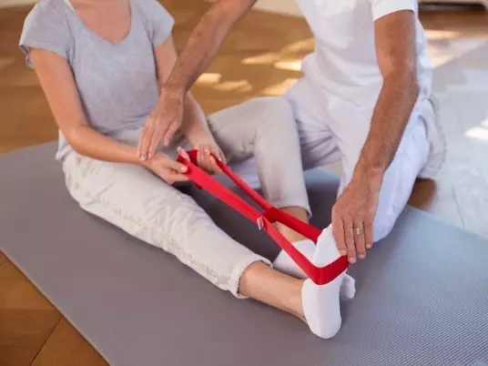 Schmerztherapie Liebscher und Bracht Rückenschmerzen Nackenverspannung Knieschmerzen